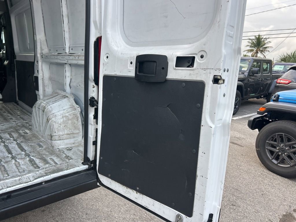Used 2023 RAM ProMaster 2500 w/ Convenience Group image 31