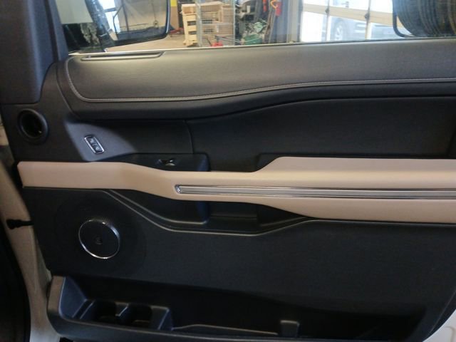 Certified 2023 Ford Expedition Limited image 60