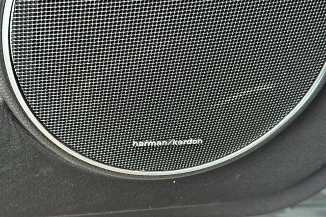 Used 2012 Mercedes-Benz C 350 Sport image 19