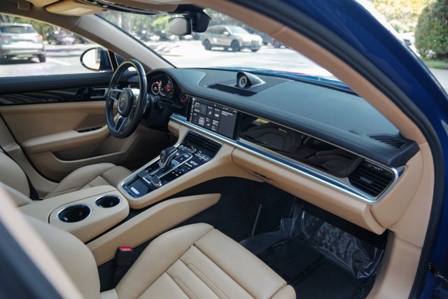 Used 2018 Porsche Panamera 4S AWD/4WD image 18
