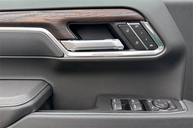 New 2026 GMC Sierra 1500 SLT w/ SLT Premium Plus Package image 11