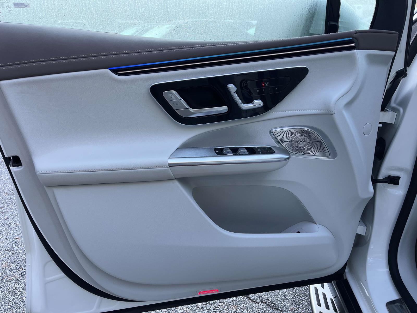 Certified 2023 Mercedes-Benz EQE 350+ SUV image 17
