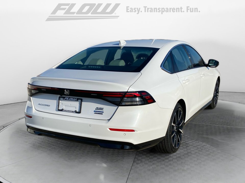 Certified 2023 Honda Accord Touring image 9