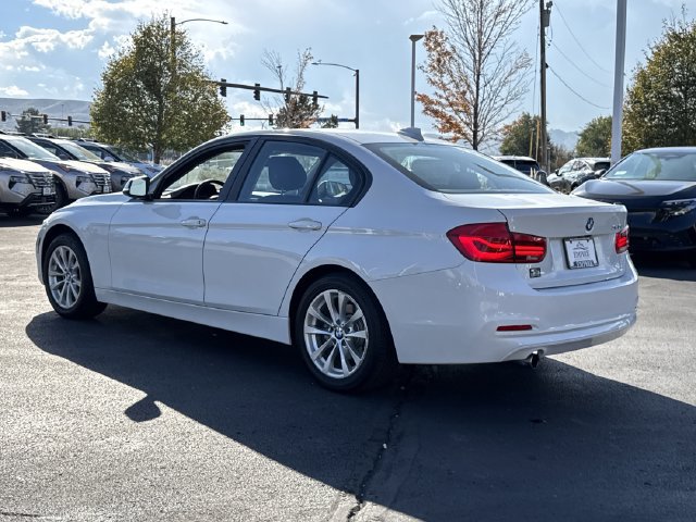 Used 2018 BMW 320i Sedan w/ Convenience Package RWD image 5