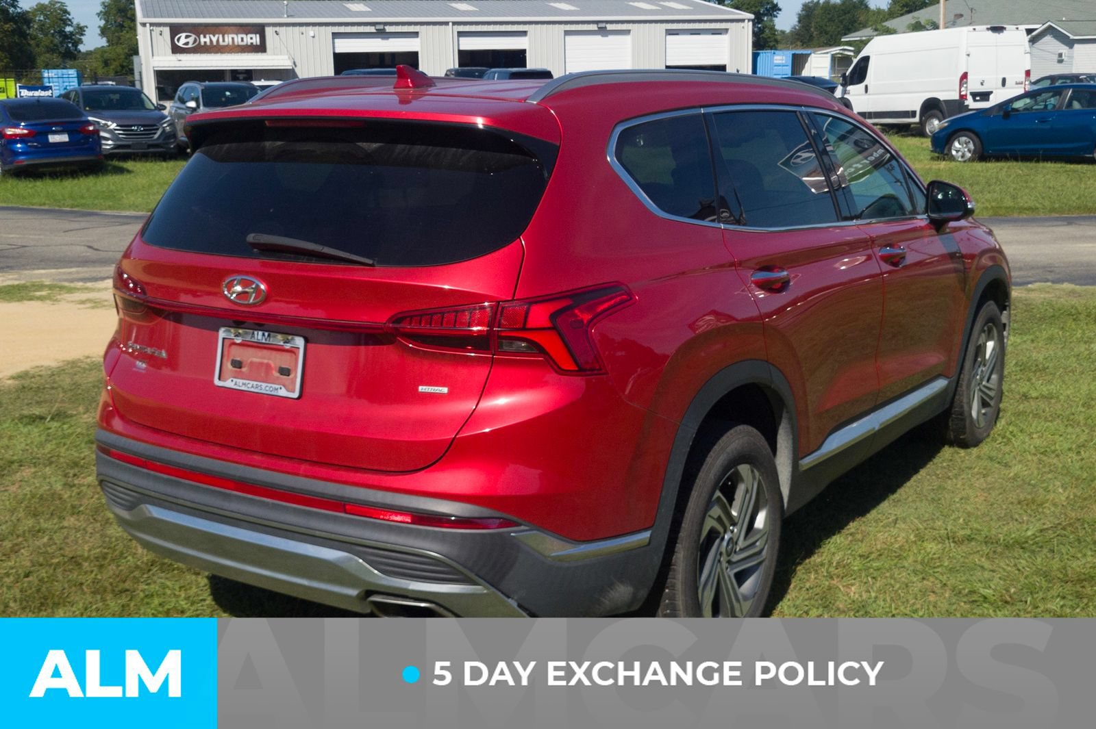 Used 2021 Hyundai Santa Fe SEL w/ Convenience Package AWD/4WD image 3