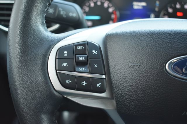 Used 2024 Ford Explorer Limited image 19