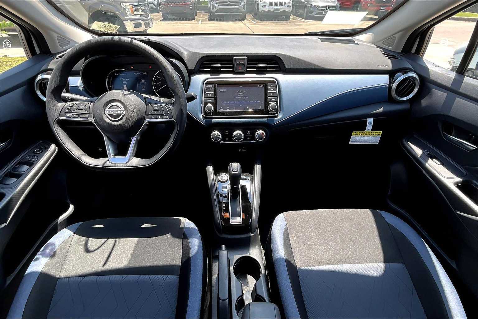 Certified 2025 Nissan Versa SV w/ Trunk Package FWD image 5