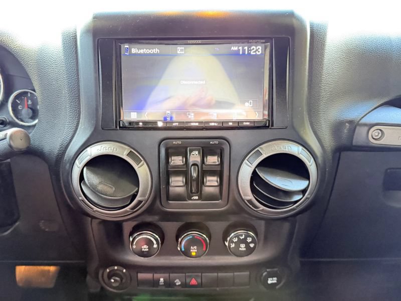 Used 2014 Jeep Wrangler Unlimited Sport w/ Quick Order Package 24S AWD/4WD image 22