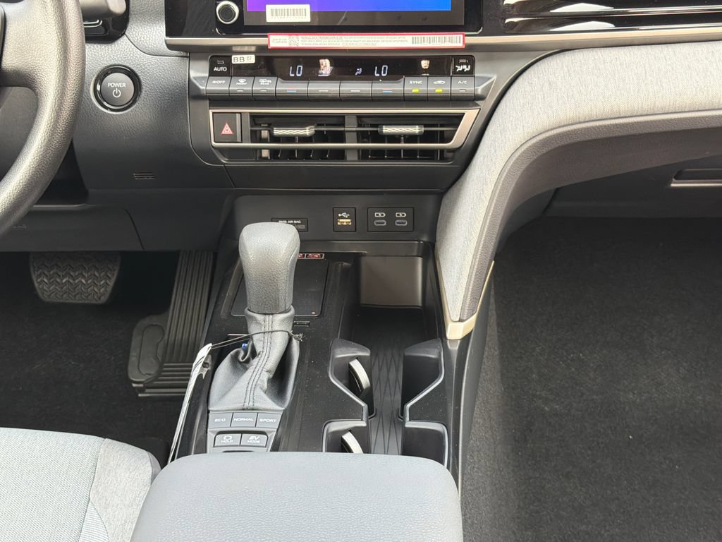 New 2026 Toyota Camry LE FWD image 13