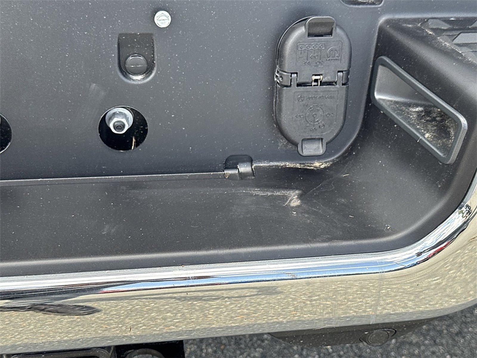 New 2025 RAM 3500 Laramie RWD image 29