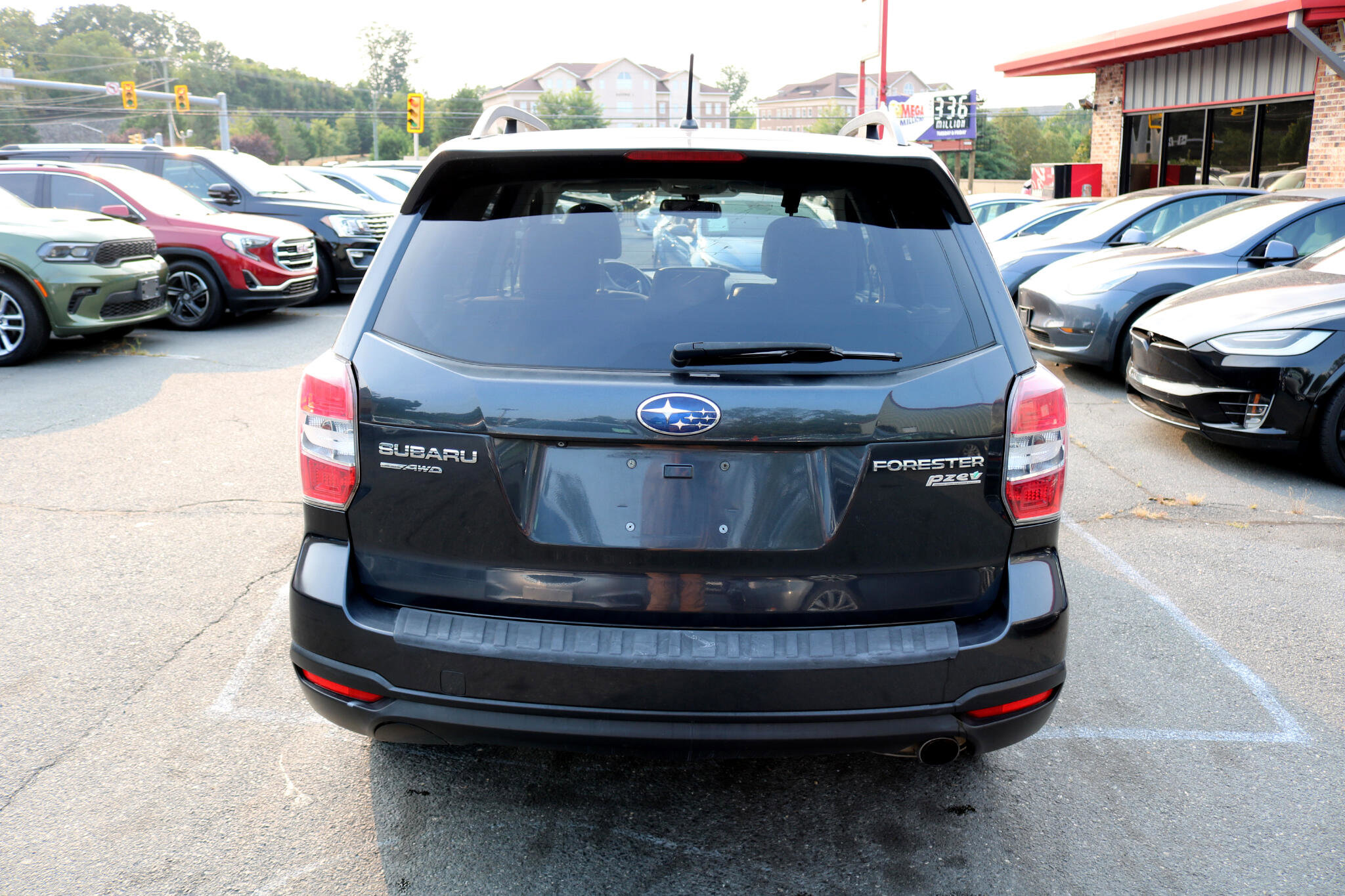 Used 2014 Subaru Forester 2.5i Limited image 3
