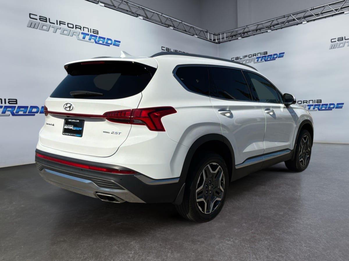 Used 2023 Hyundai Santa Fe Limited AWD/4WD image 5