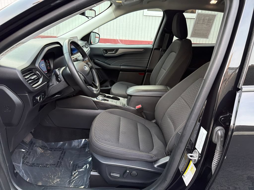 Used 2024 Ford Escape Active FWD image 10