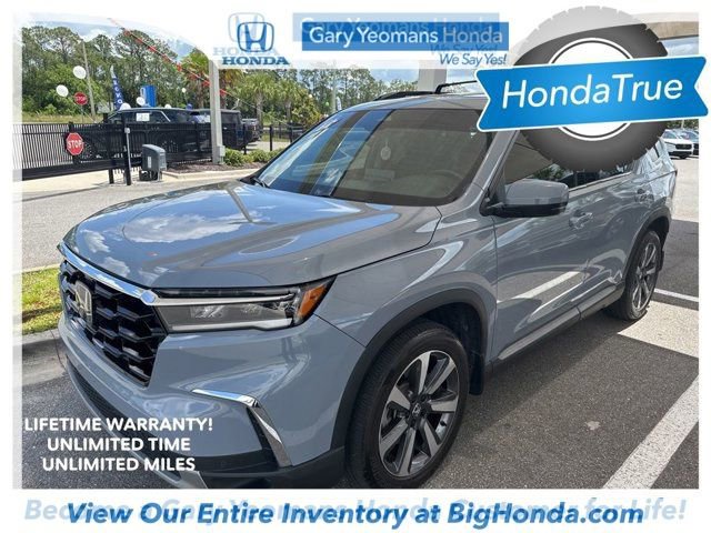 Used 2024 Honda Pilot Touring image 5