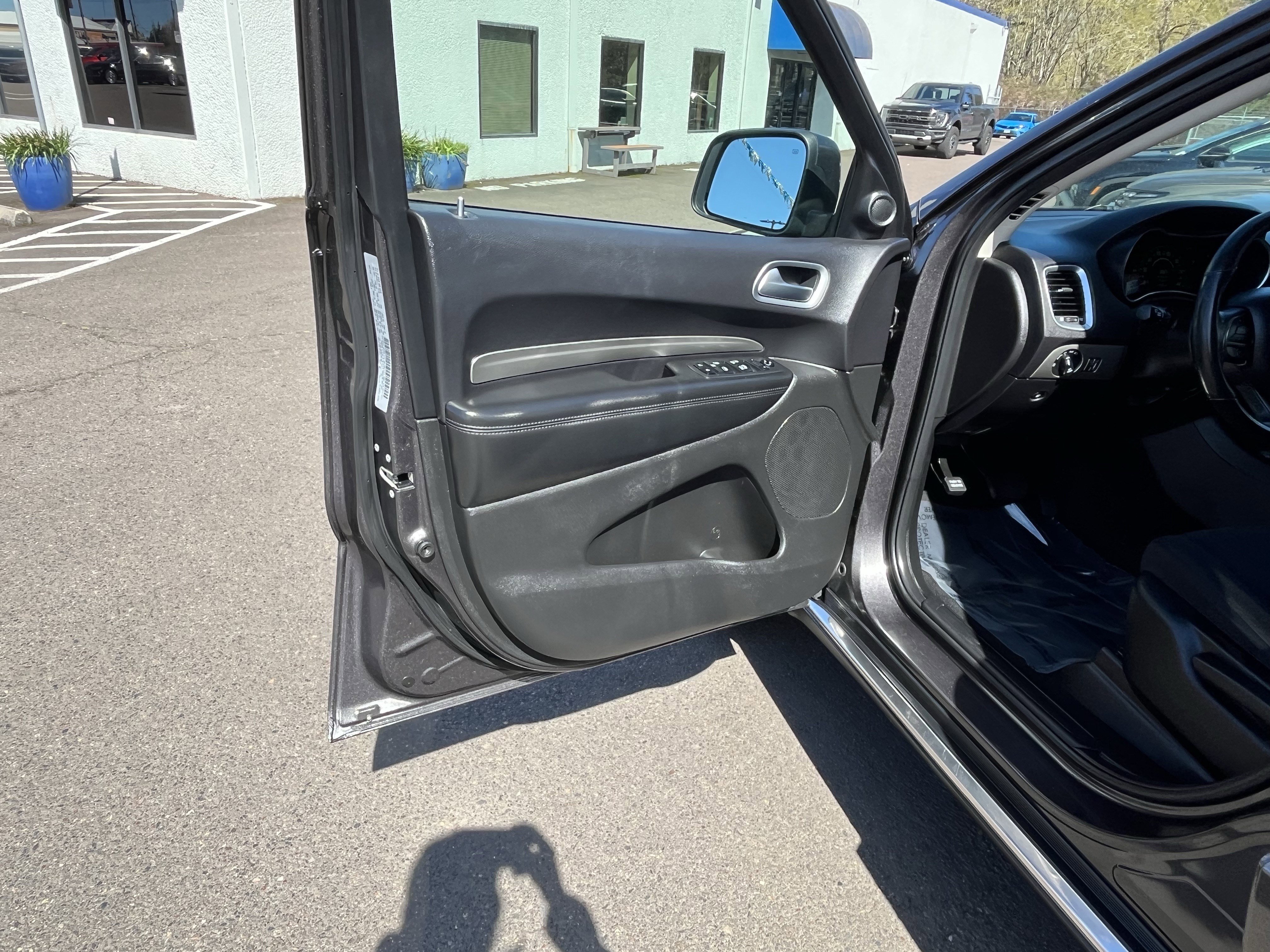 Used 2019 Dodge Durango SXT w/ Trailer Tow Group IV image 15