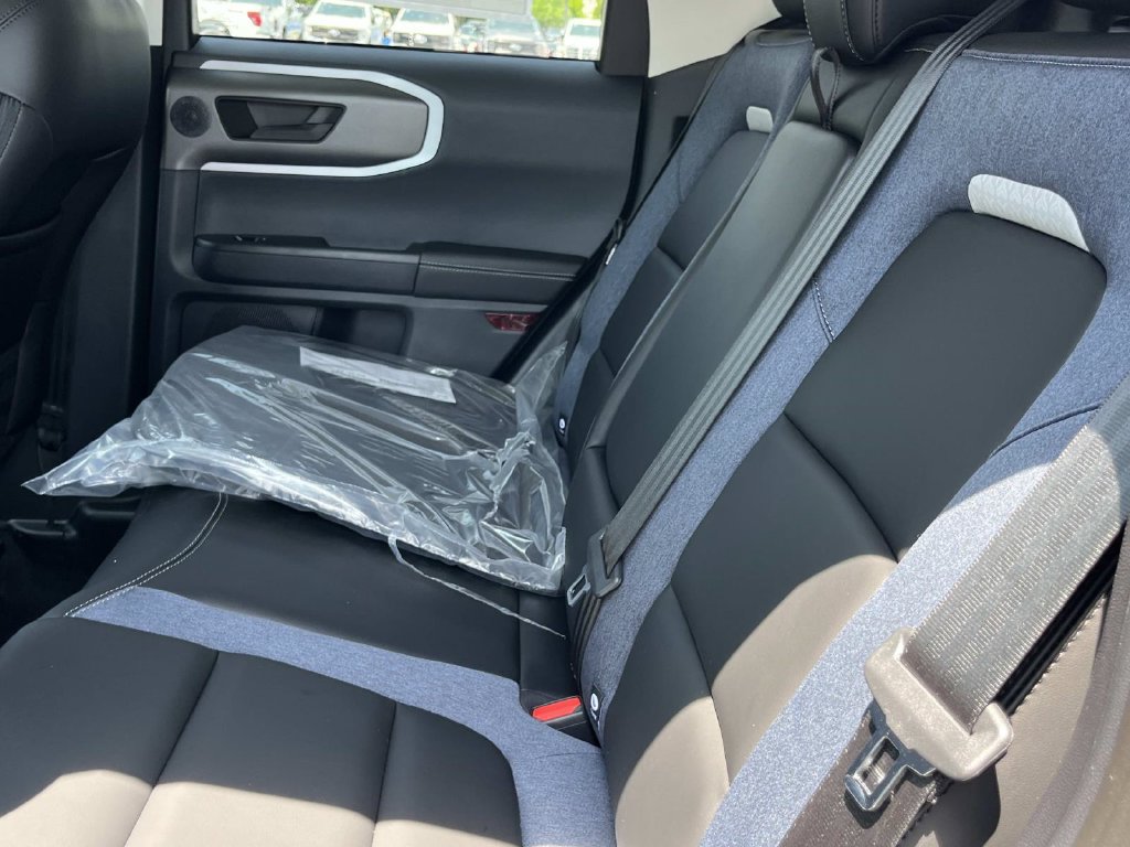 New 2026 Ford Bronco Sport Outer Banks w/ Outer Banks Tech Package+ AWD/4WD image 22