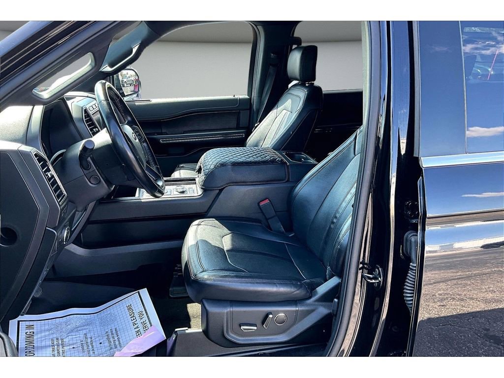 Used 2020 Ford Expedition Limited w/ Equipment Group 302A AWD/4WD image 26
