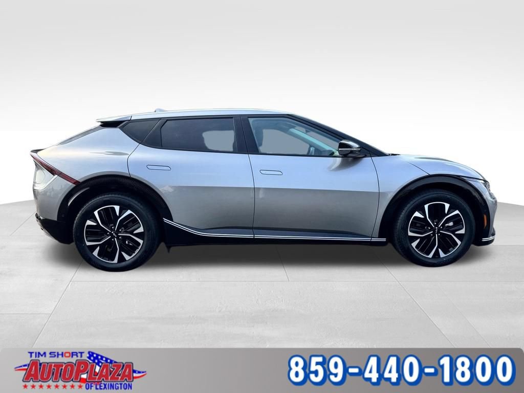 Used 2024 Kia EV6 Wind w/ Wind Technology Package AWD/4WD image 9