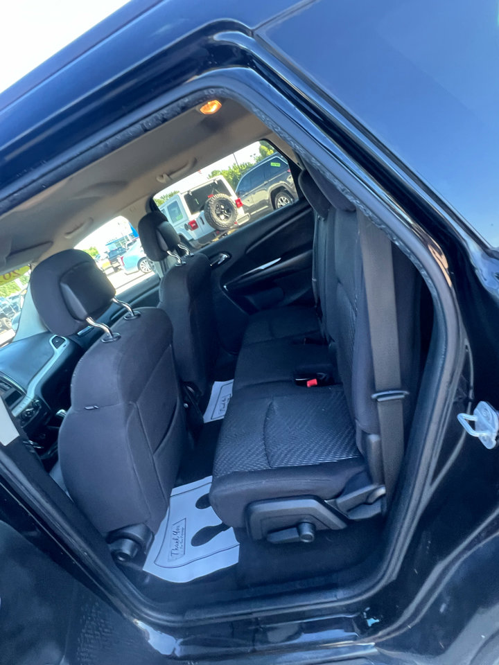 Used 2013 Dodge Journey SE image 11