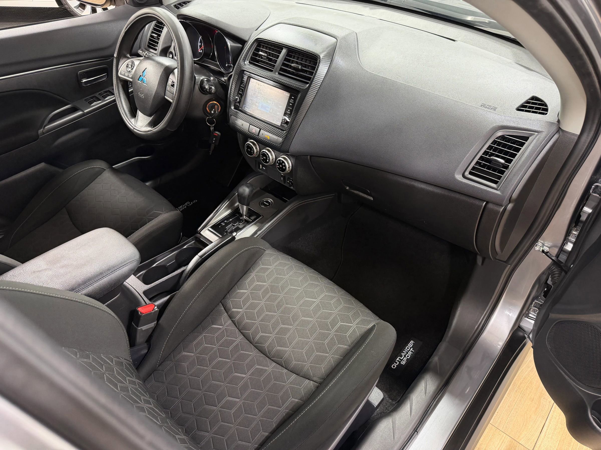 Used 2021 Mitsubishi Outlander Sport ES AWD/4WD image 19