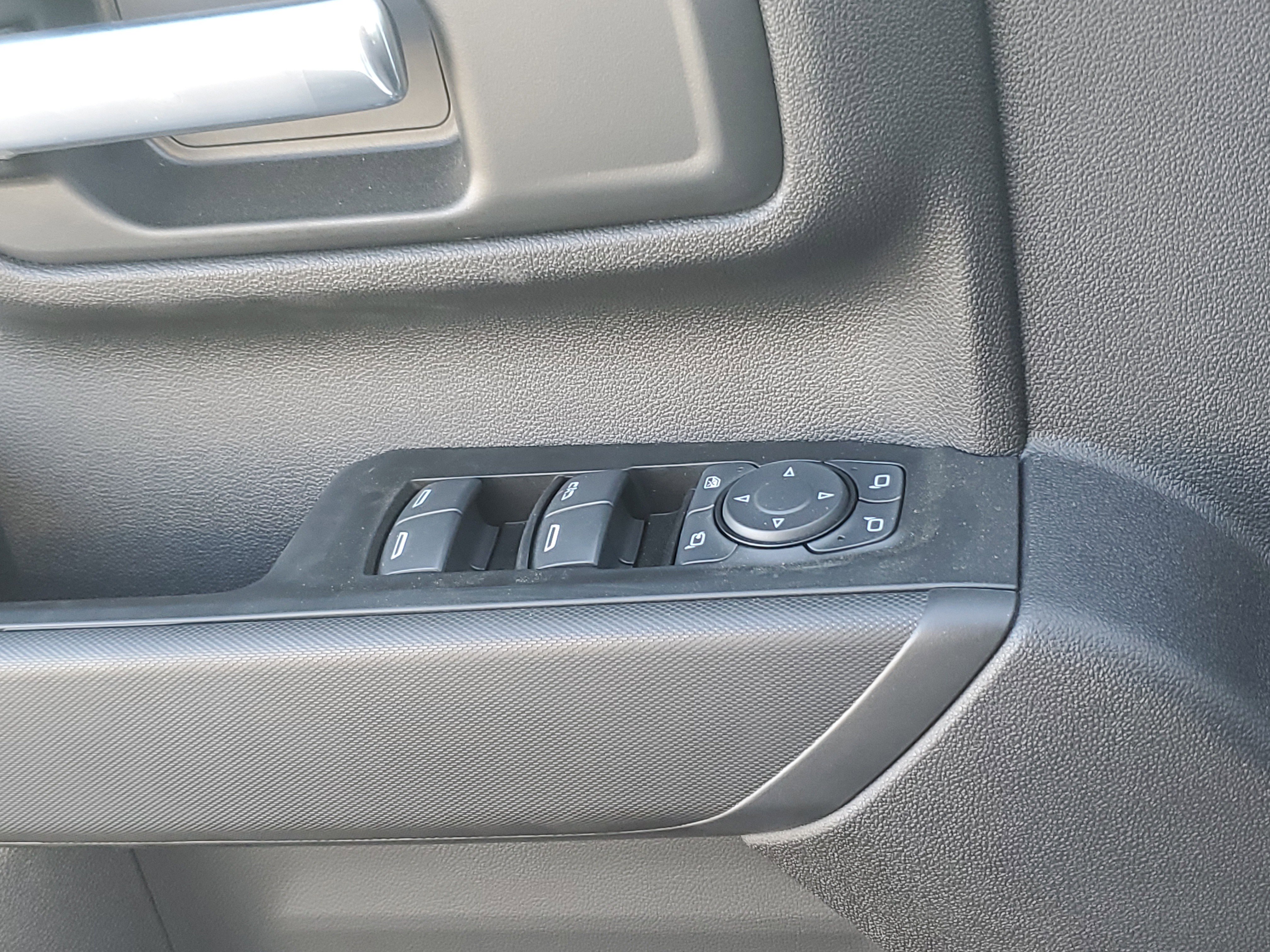 New 2025 GMC Sierra 3500 Pro w/ Convenience Package image 23