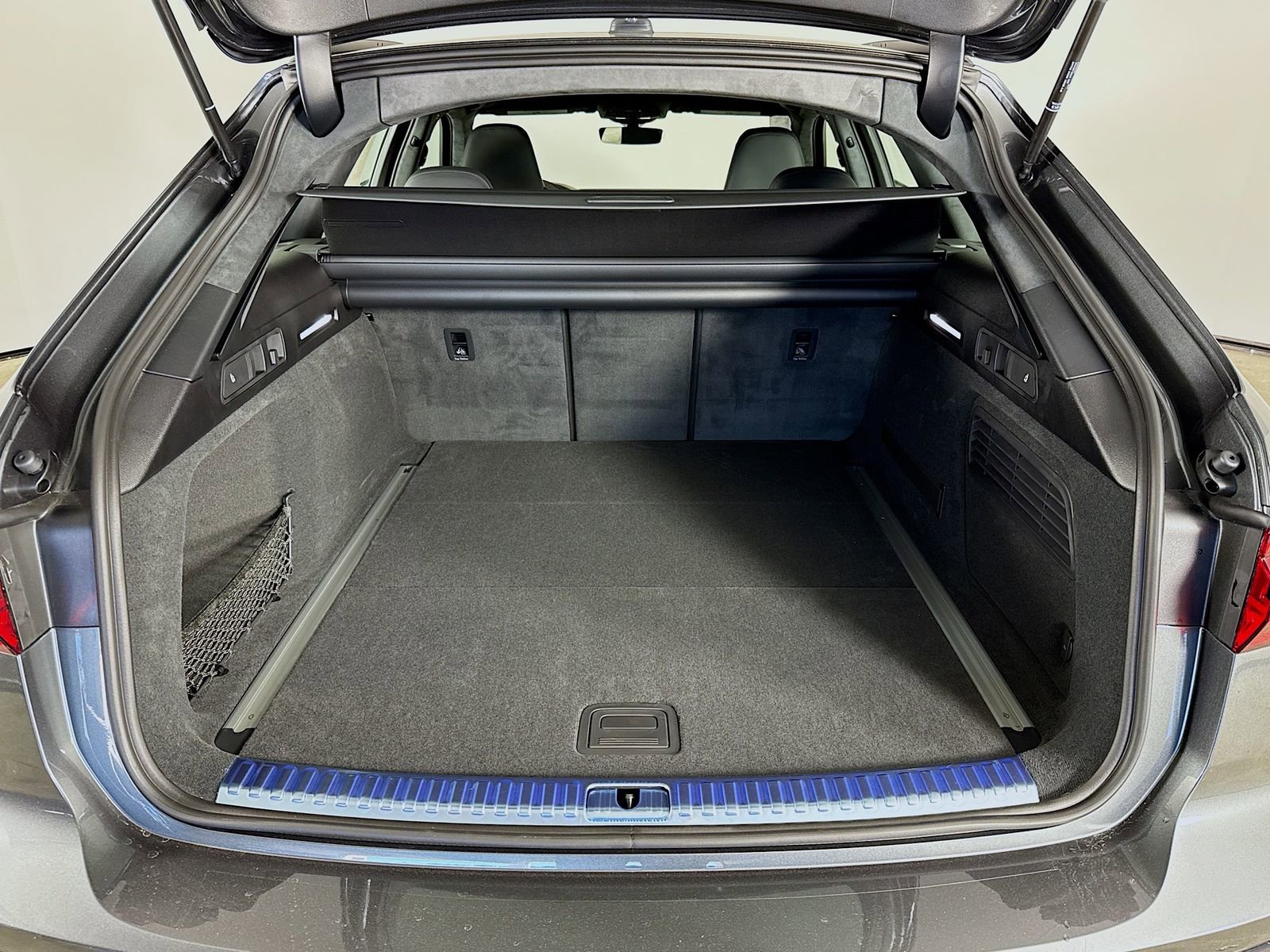 New 2026 Audi RS 6 performance image 28