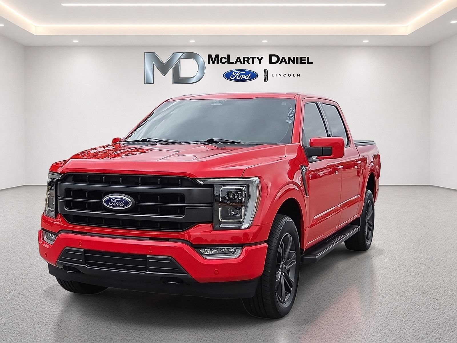 Used 2022 Ford F150 Lariat w/ Equipment Group 502A High AWD/4WD image 2