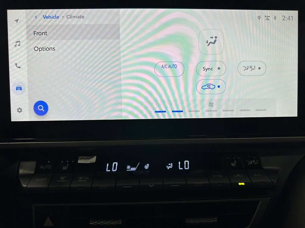 Used 2026 Toyota Camry XSE FWD image 31