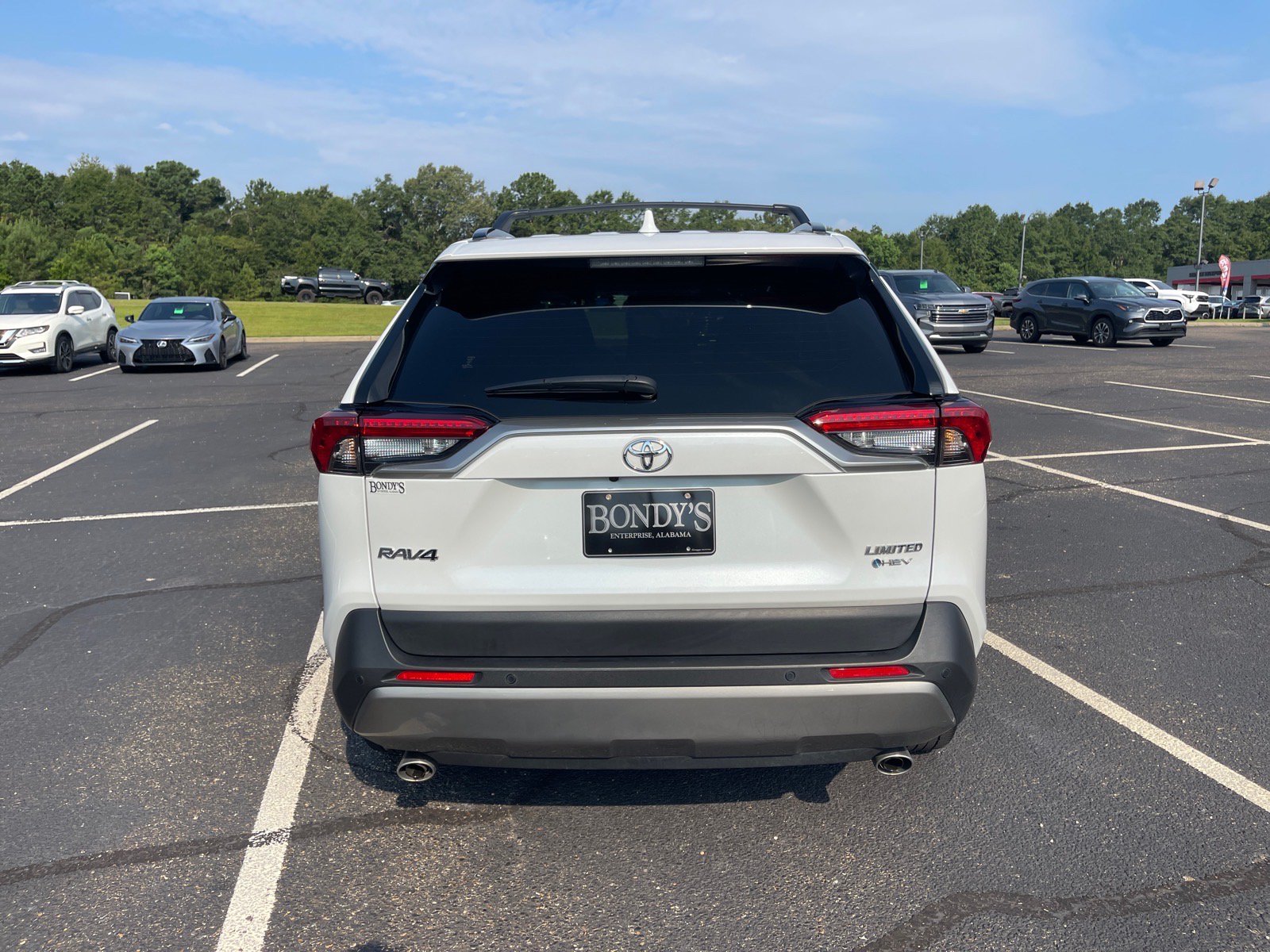 Used 2025 Toyota RAV4 Limited w/ Advanced Technology Package AWD/4WD image 15