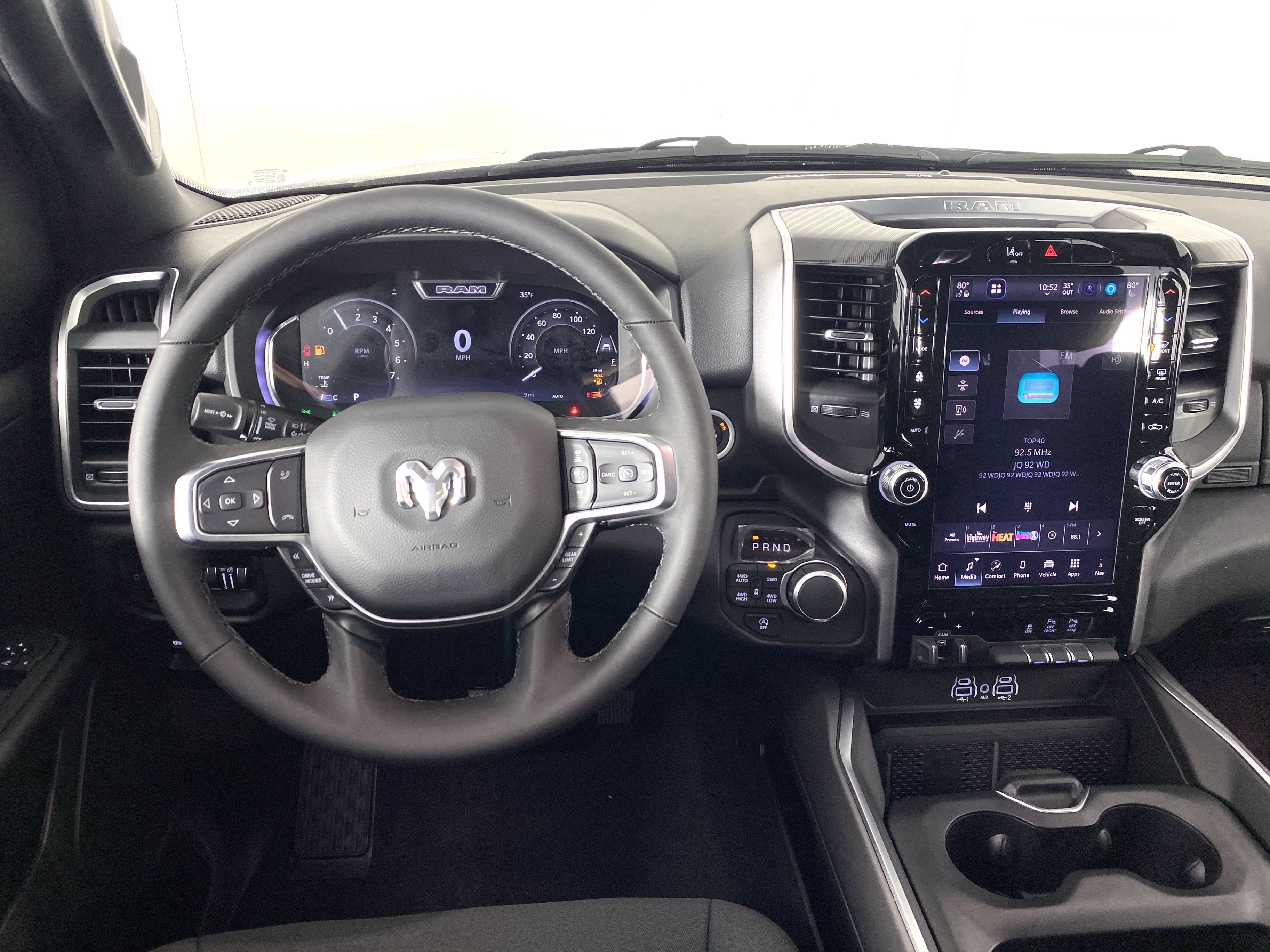 New 2026 RAM 1500 Big Horn AWD/4WD image 18