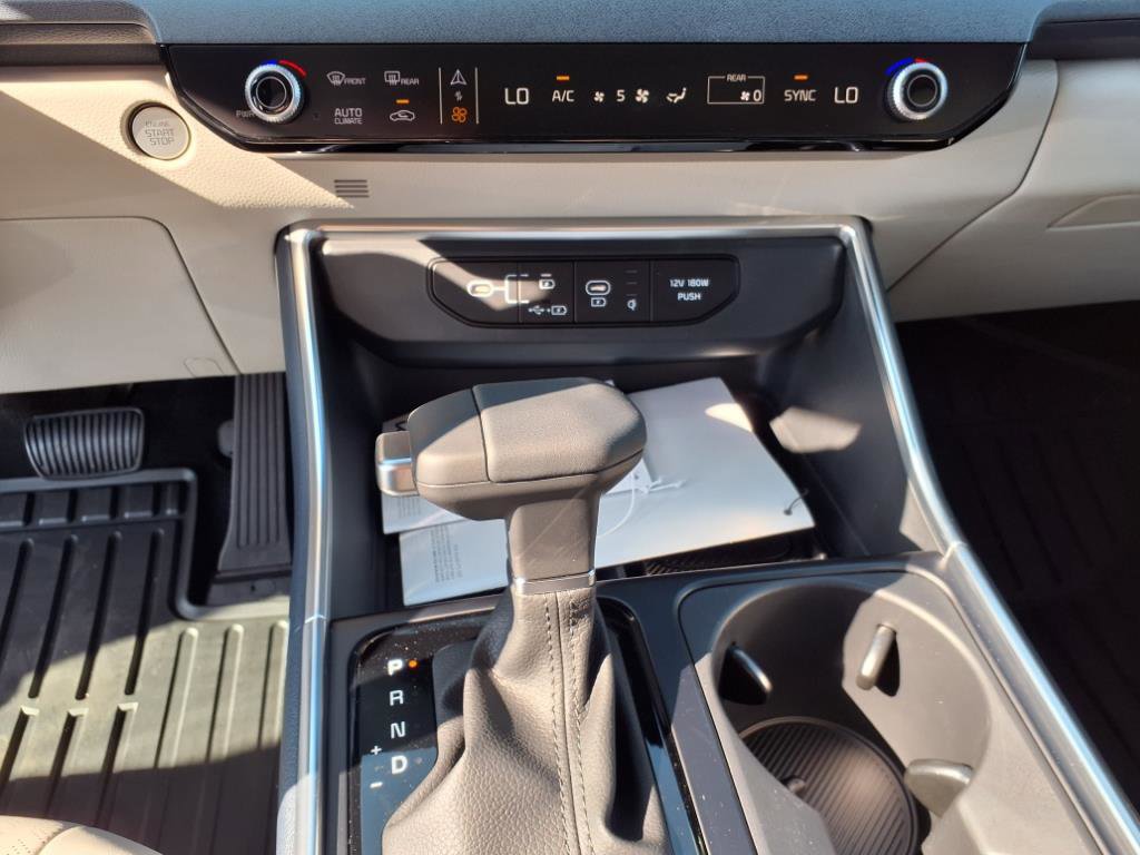 New 2026 Kia Carnival EX image 22