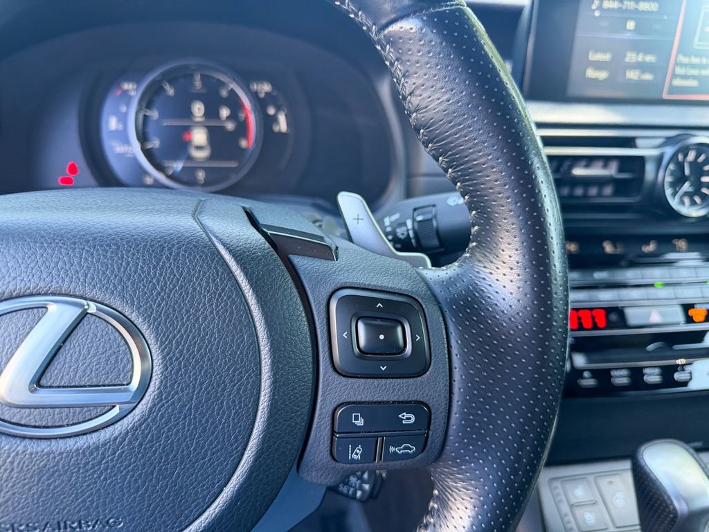 Used 2024 Lexus IS 350 F Sport RWD image 19