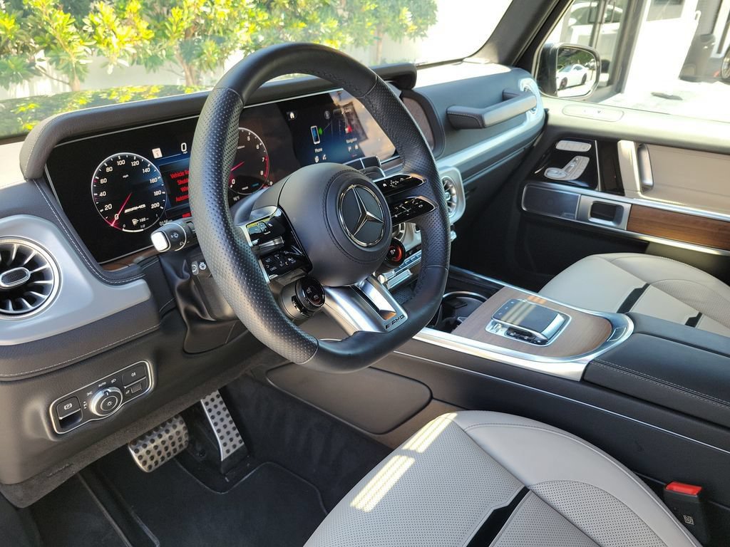 Used 2025 Mercedes-Benz G 63 AMG 4MATIC image 22