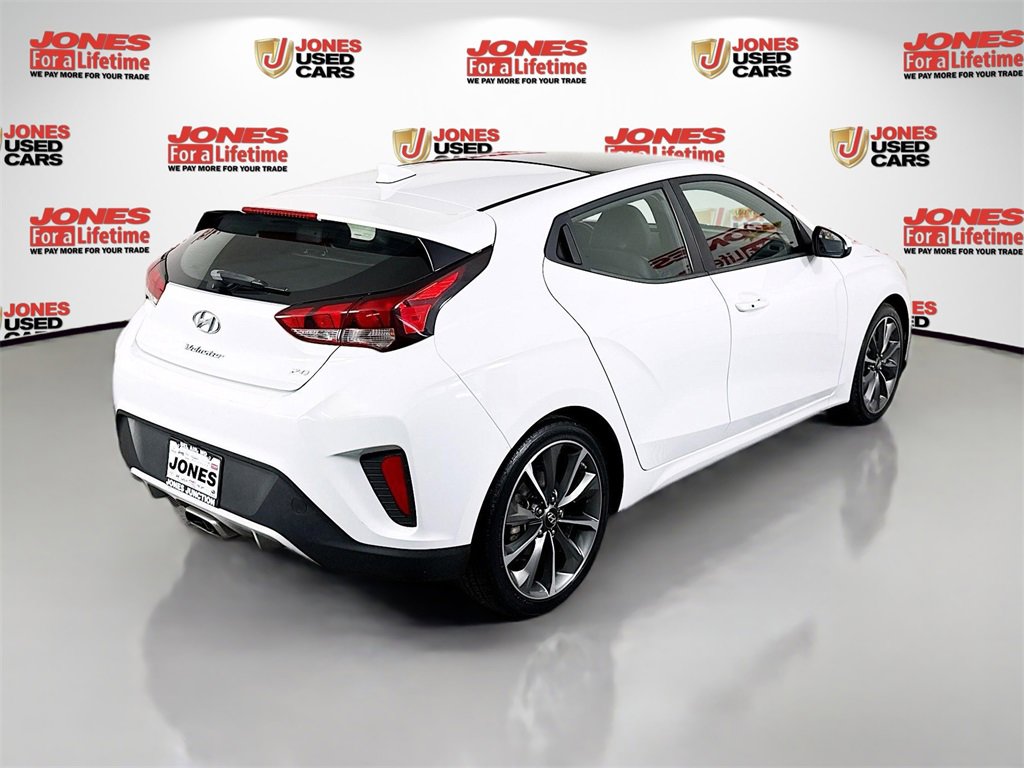 Used 2020 Hyundai Veloster 2.0 Premium image 17