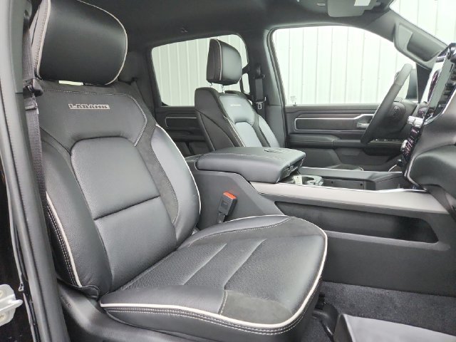 New 2026 RAM 1500 Laramie w/ Night Edition AWD/4WD image 46