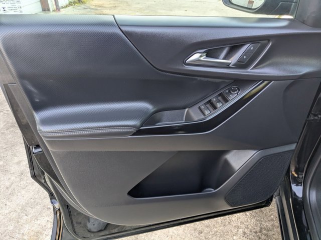 Used 2025 Chevrolet Equinox LT image 11