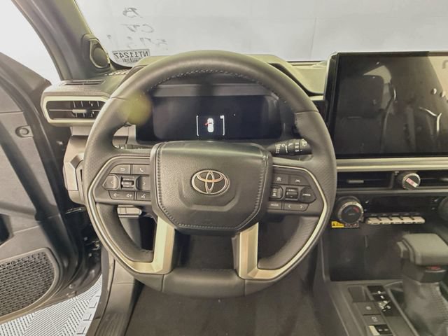 New 2026 Toyota 4Runner TRD Off-Road Premium AWD/4WD image 11