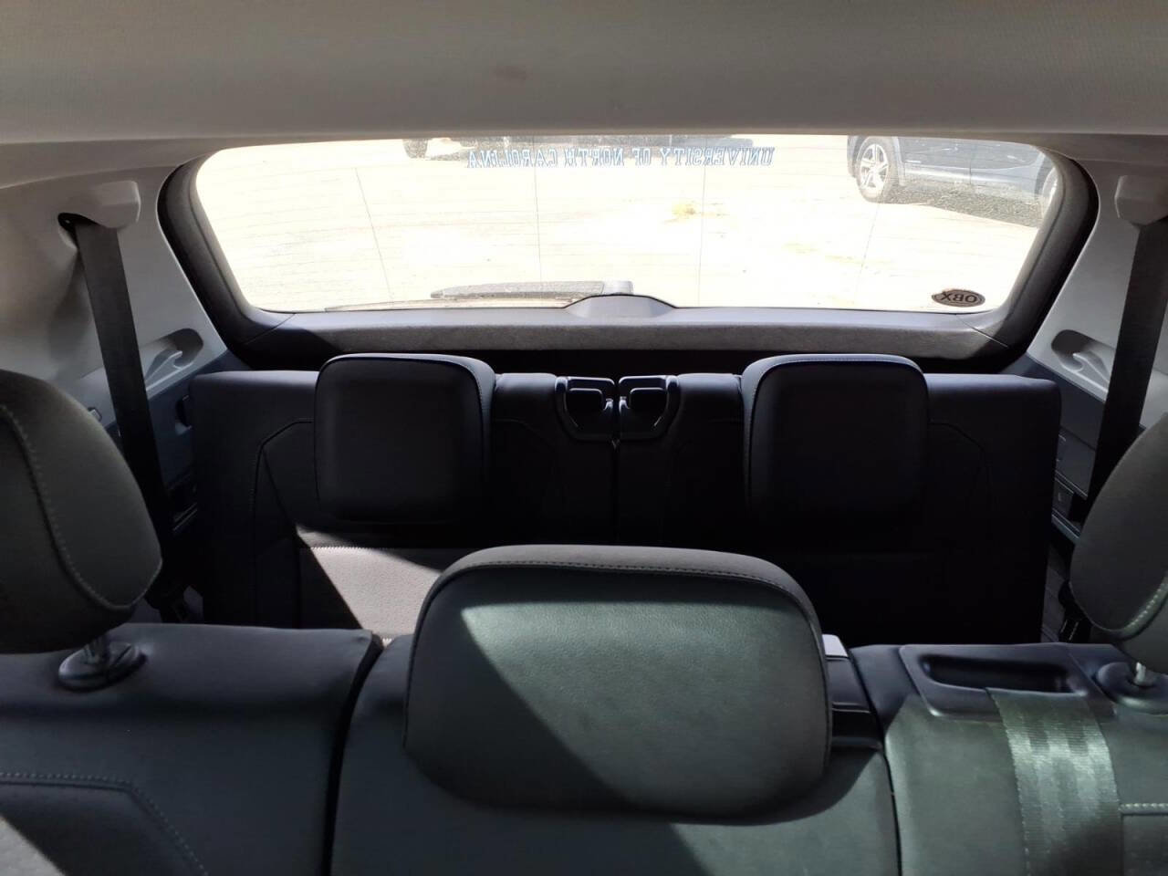 Used 2018 Volkswagen Tiguan SE w/ Panoramic Sunroof Package FWD image 18