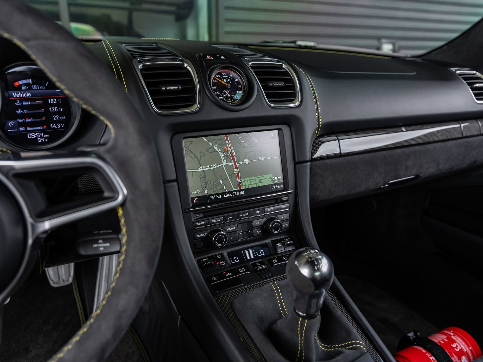 Used 2016 Porsche Cayman GT4 RWD image 37