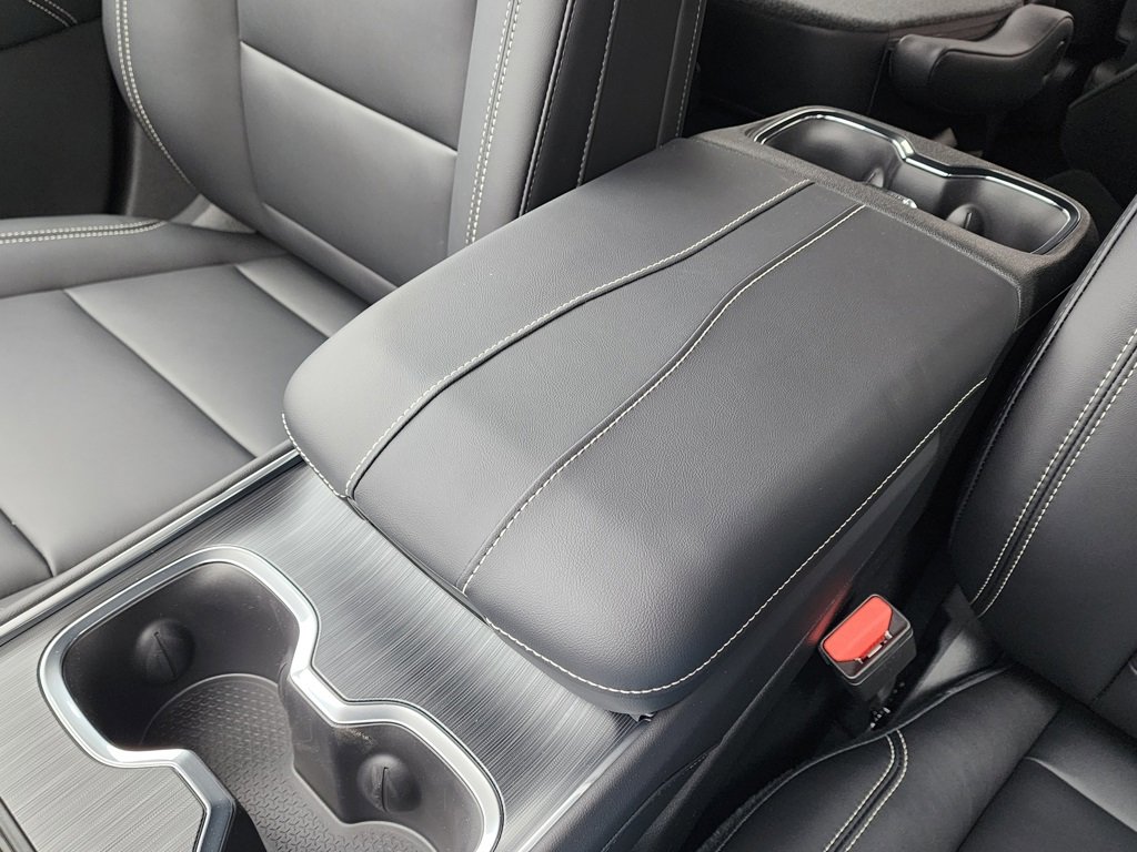 New 2026 GMC Acadia Elevation w/ Black Edition image 32