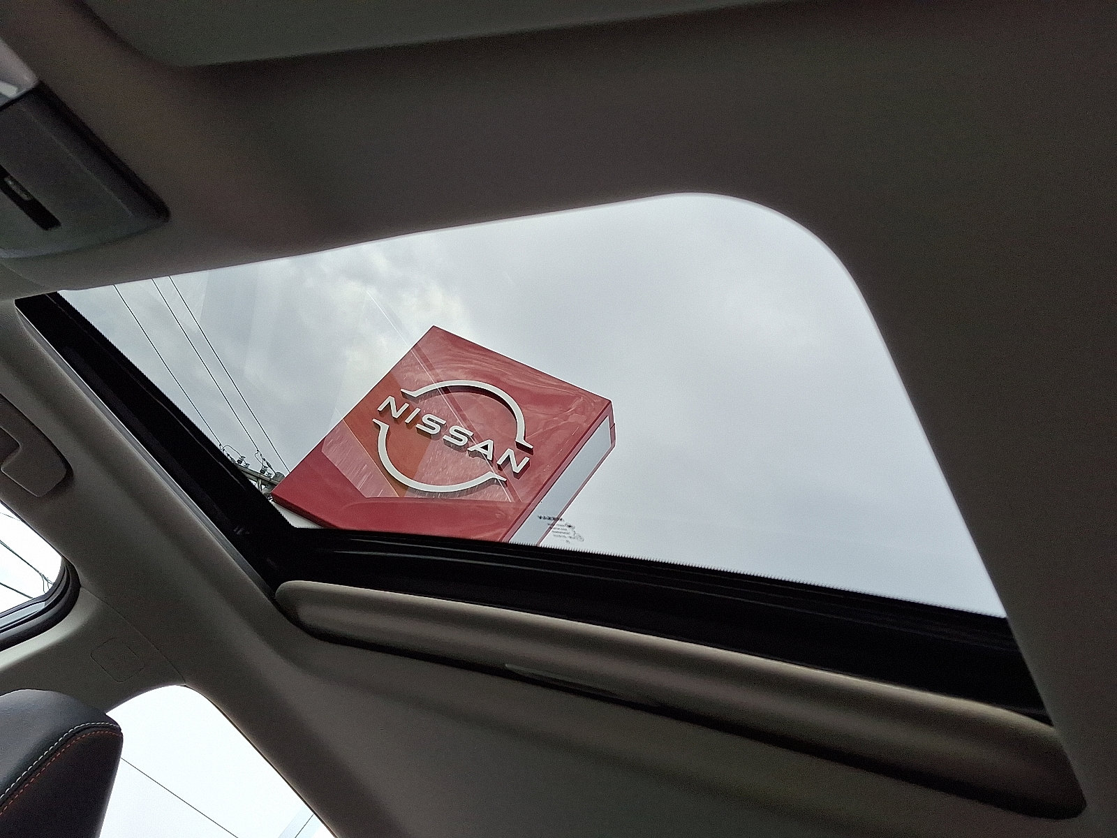 Certified 2025 Nissan Altima 2.5 SR w/ SR Premium Package image 15