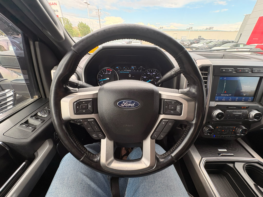 Used 2018 Ford F250 Platinum w/ Platinum Ultimate Package AWD/4WD image 20