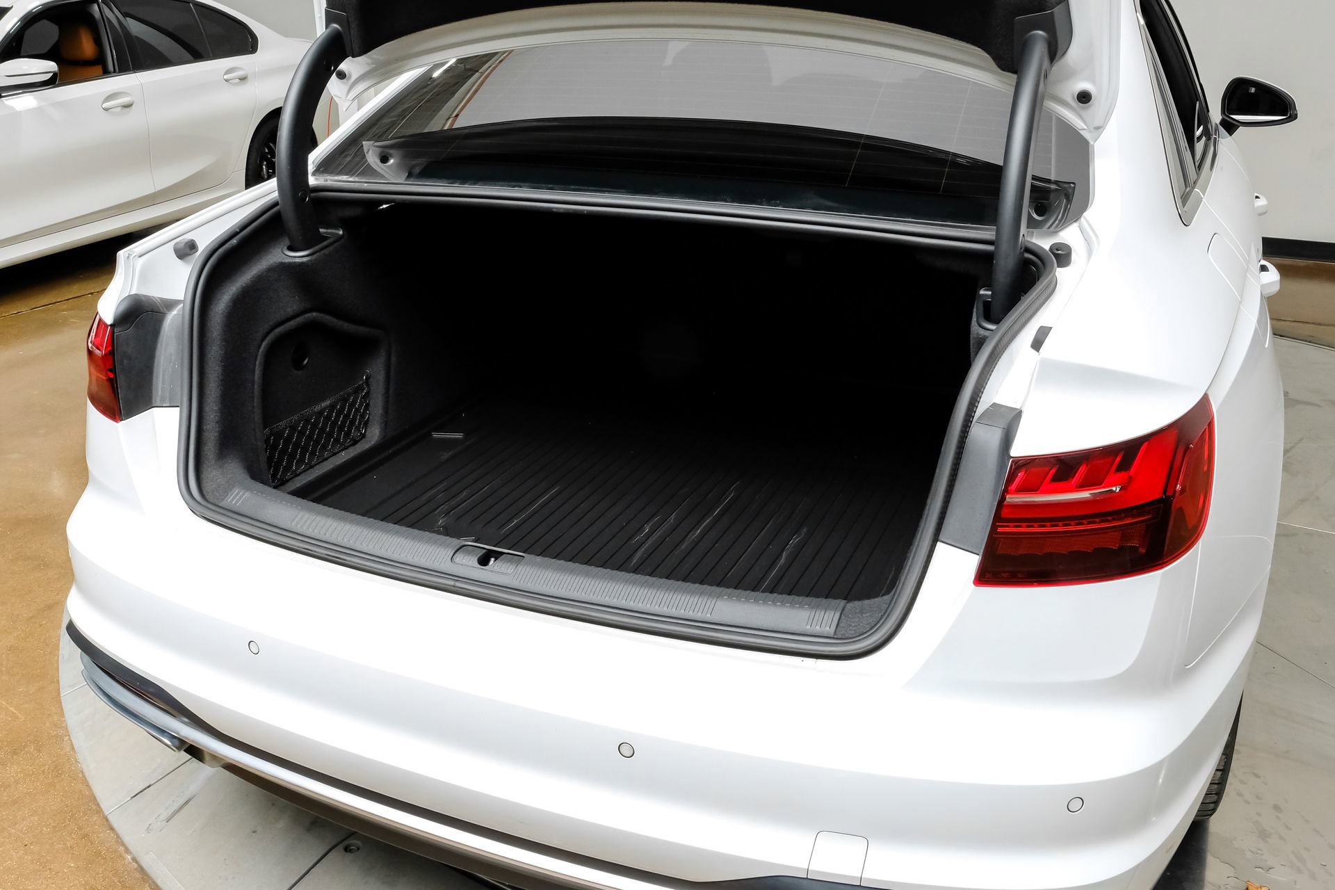 Used 2023 Audi A4 2.0T Premium w/ Convenience Package image 56