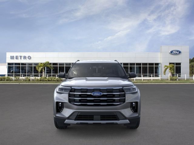 New 2026 Ford Explorer Active w/ Active Comfort Package image 6