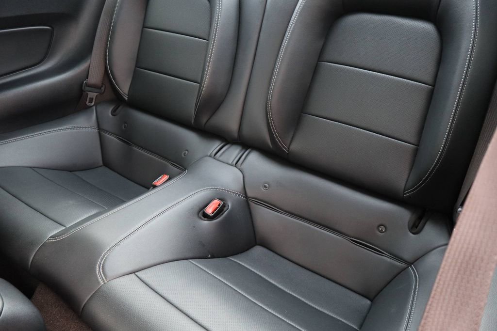 Used 2015 Ford Mustang GT Premium RWD image 21