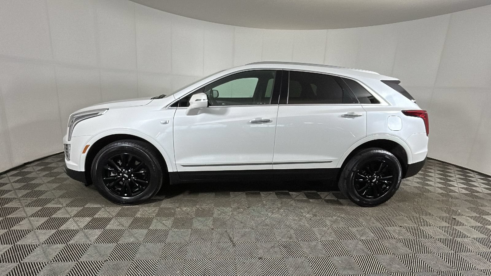 Used 2022 Cadillac XT5 Luxury AWD/4WD image 5