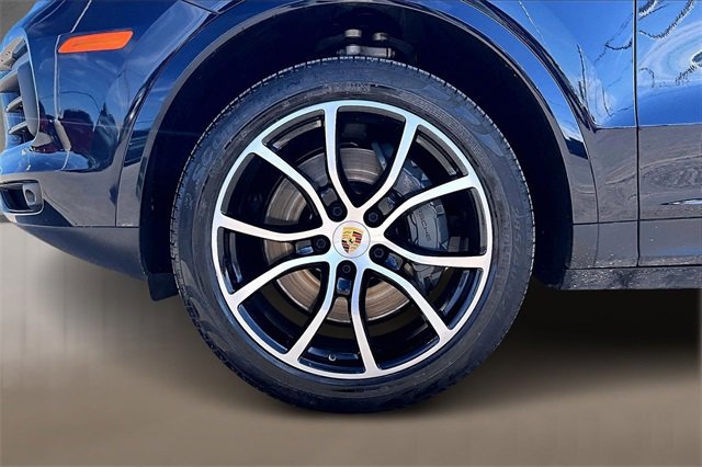 Used 2021 Porsche Cayenne S image 8