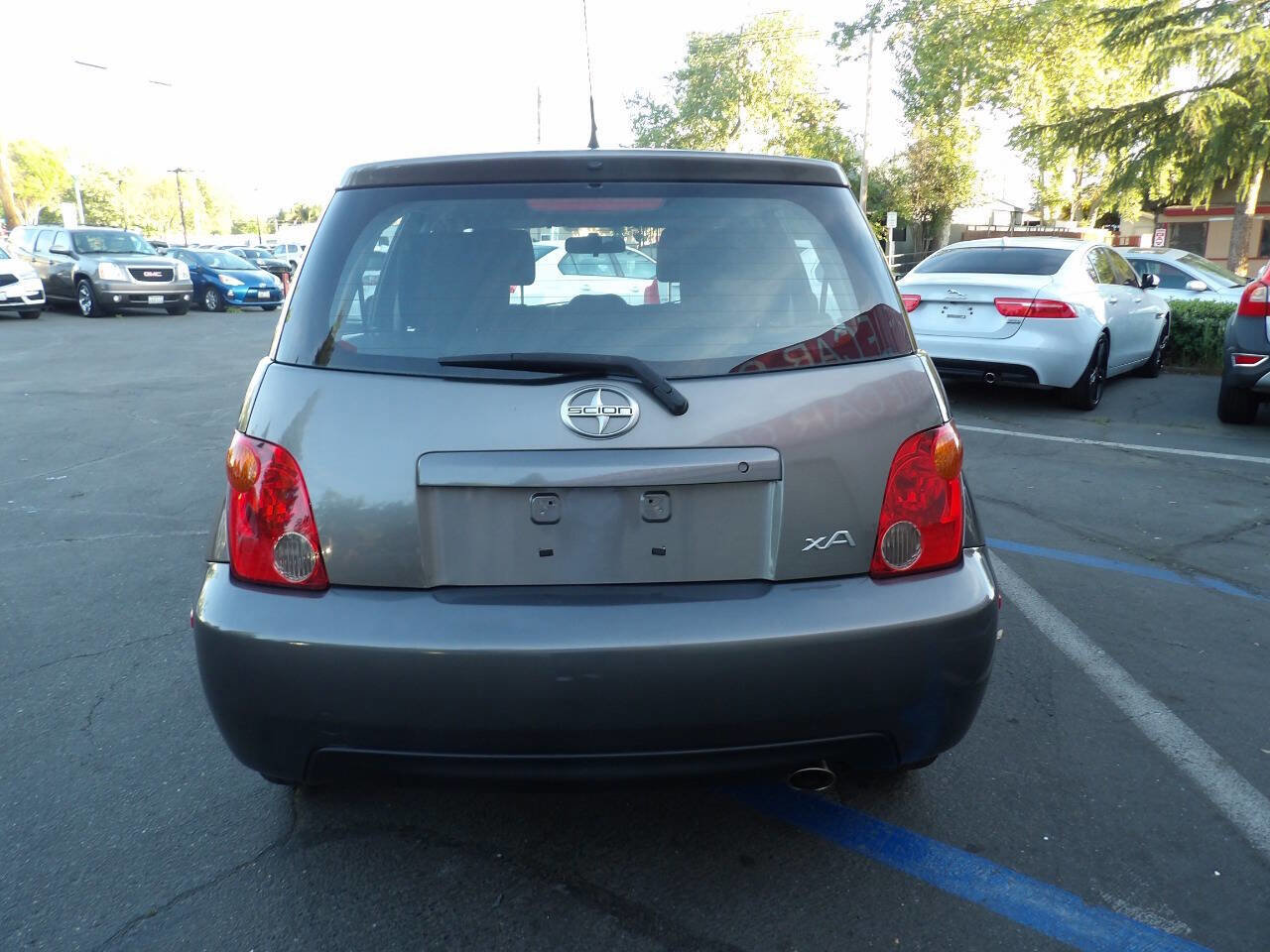 Used 2004 Scion xA image 9