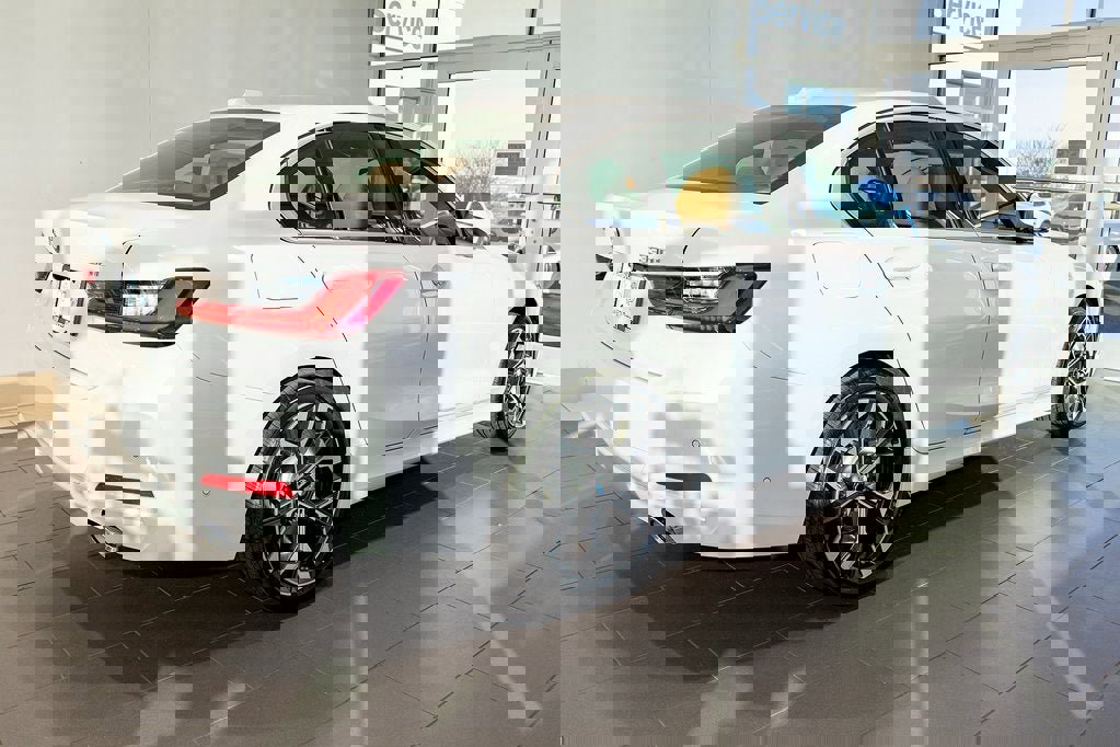 New 2026 BMW 330i xDrive Sedan w/ Premium Package image 5