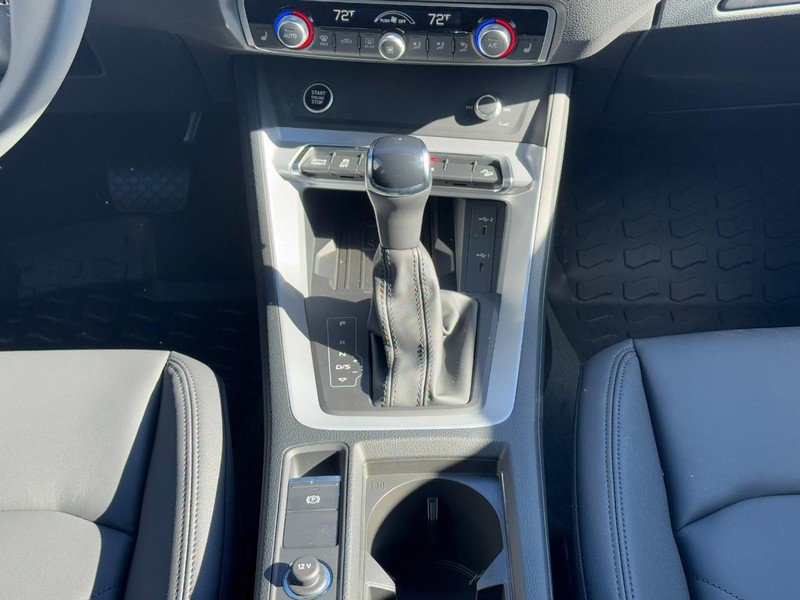New 2025 Audi Q3 2.0T Premium image 10
